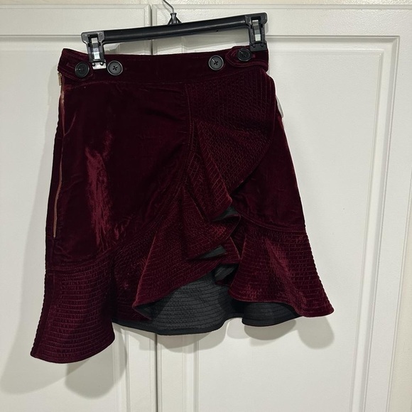 Self Portrait Velvet Red Ruffle Mini Skirt I Size 4 - Picture 3 of 6